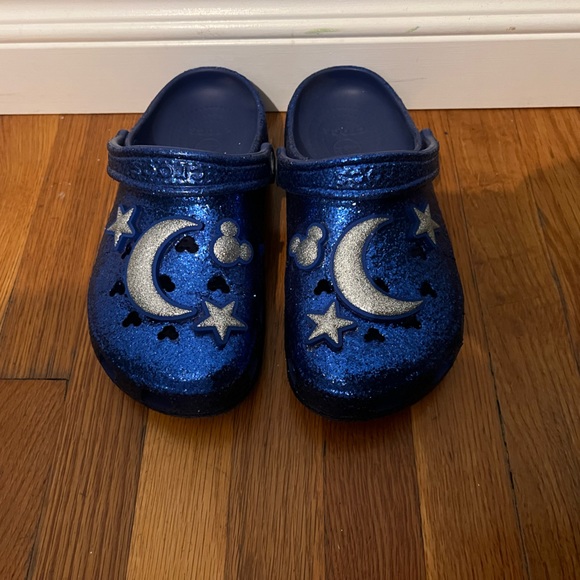 CROCS Shoes - CROCS Blue Glitter Mules with Silver Accents